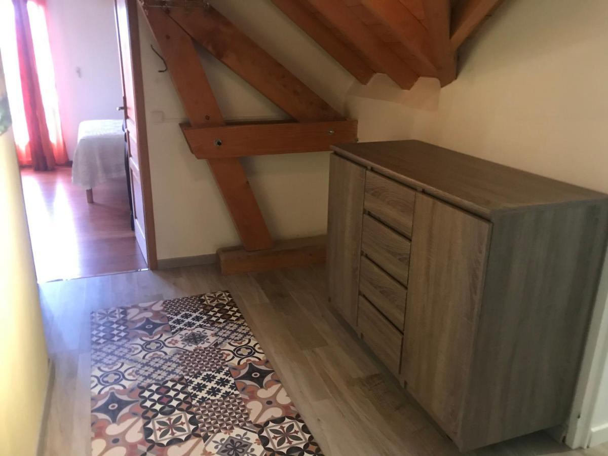 Les Gites De La Maison Bleue D'Estialescq Dış mekan fotoğraf