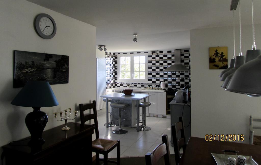 Les Gites De La Maison Bleue D'Estialescq Dış mekan fotoğraf